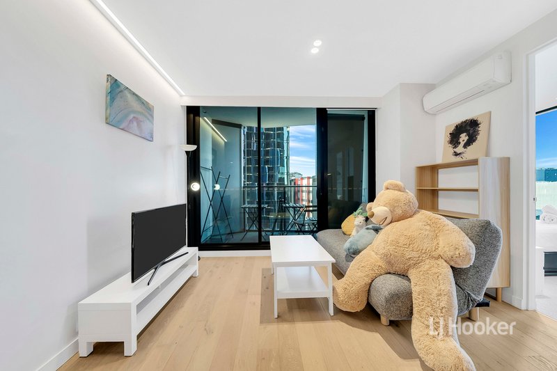 Photo - 1202/442-450 Elizabeth Street, Melbourne VIC 3000 - Image 1