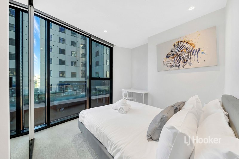 Photo - 1202/442-450 Elizabeth Street, Melbourne VIC 3000 - Image 4
