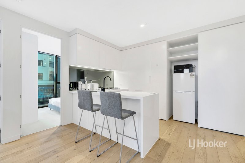 Photo - 1202/442-450 Elizabeth Street, Melbourne VIC 3000 - Image 6