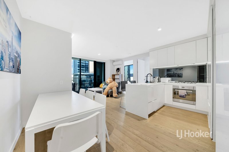 Photo - 1202/442-450 Elizabeth Street, Melbourne VIC 3000 - Image 8