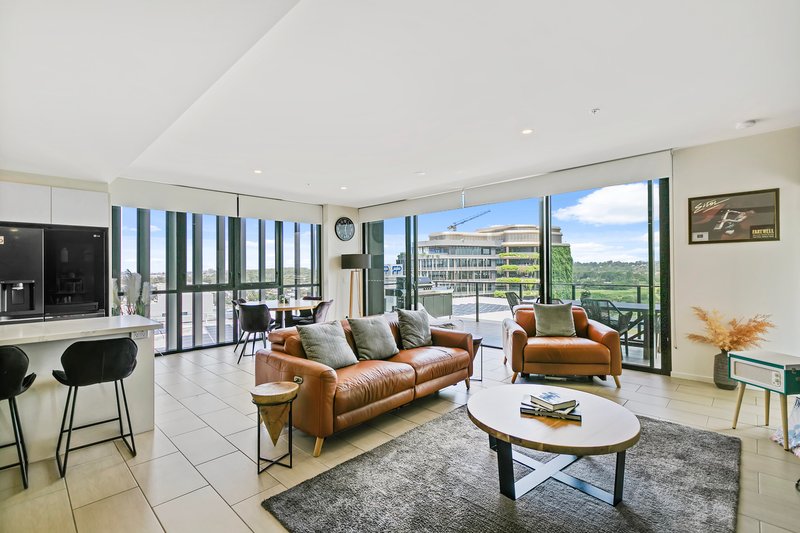 Photo - 1202/9 Market Lane, Maroochydore QLD 4558 - Image 6