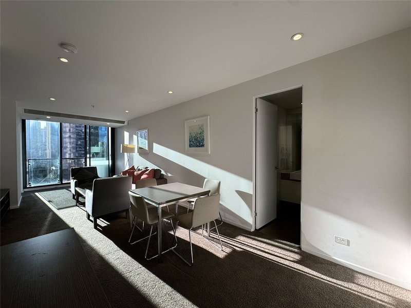 Photo - 1204/151 City Road, Southbank VIC 3006 - Image 2