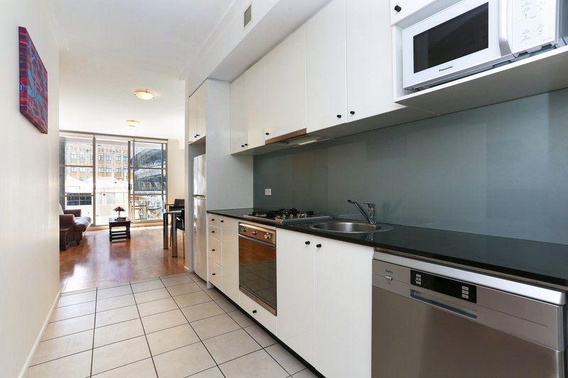 Photo - 1204/355 Kent Street, Sydney NSW 2000 - Image 4