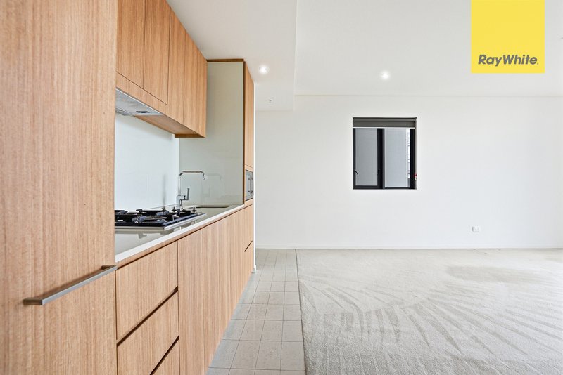 Photo - 1204/45 Macquarie Street, Parramatta NSW 2150 - Image 5