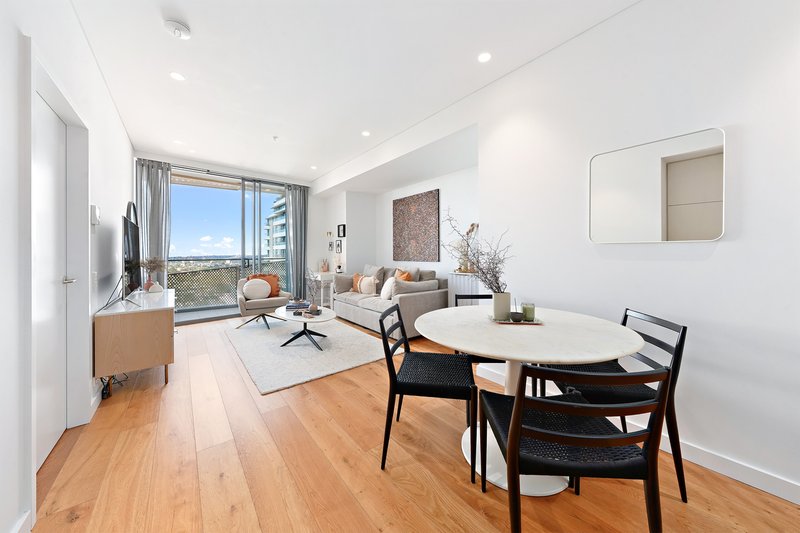 Photo - 1205/221 Miller Street, North Sydney NSW 2060 - Image 3