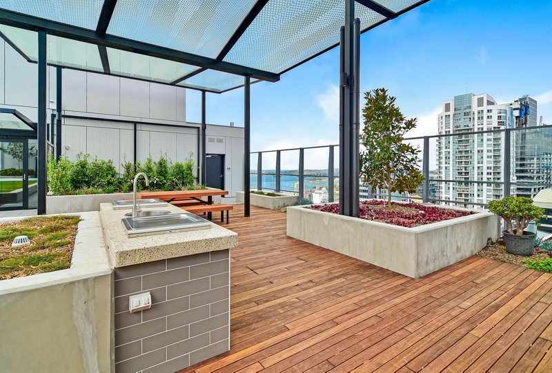 Photo - 1205/221 Miller Street, North Sydney NSW 2060 - Image 9