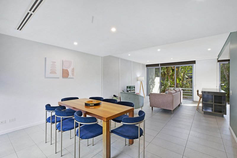 Photo - 1205/3 Birkdale Place, Magenta NSW 2261 - Image 6