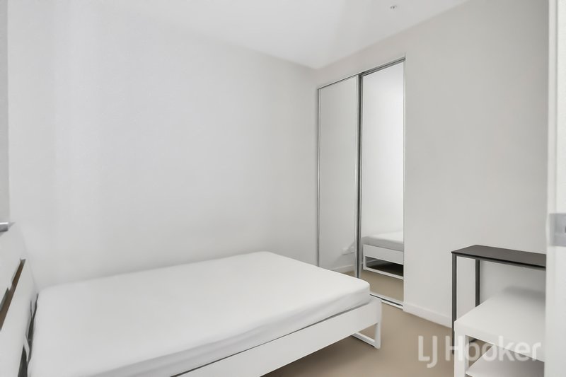 Photo - 1205/568 Collins Street, Melbourne VIC 3000 - Image 6