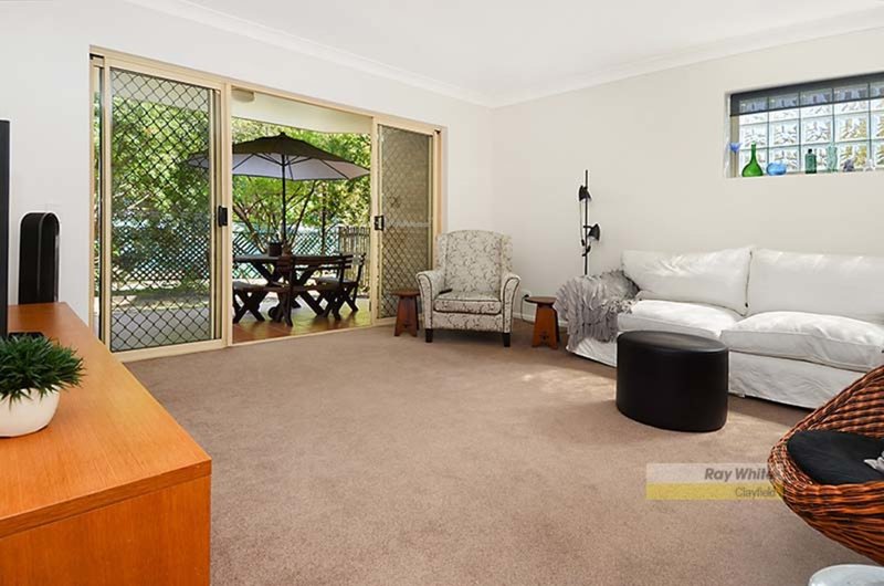 Photo - 1/206 Bonney Avenue, Clayfield QLD 4011 - Image 2