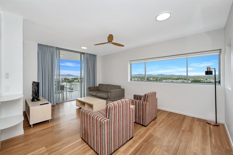 Photo - 1206/2 Dibbs Street, South Townsville QLD 4810 - Image 3