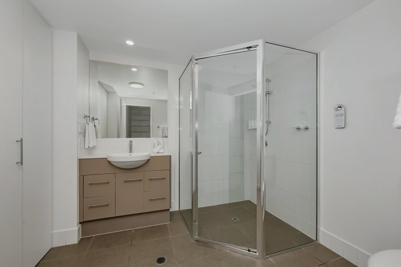 Photo - 1206/2 Dibbs Street, South Townsville QLD 4810 - Image 7