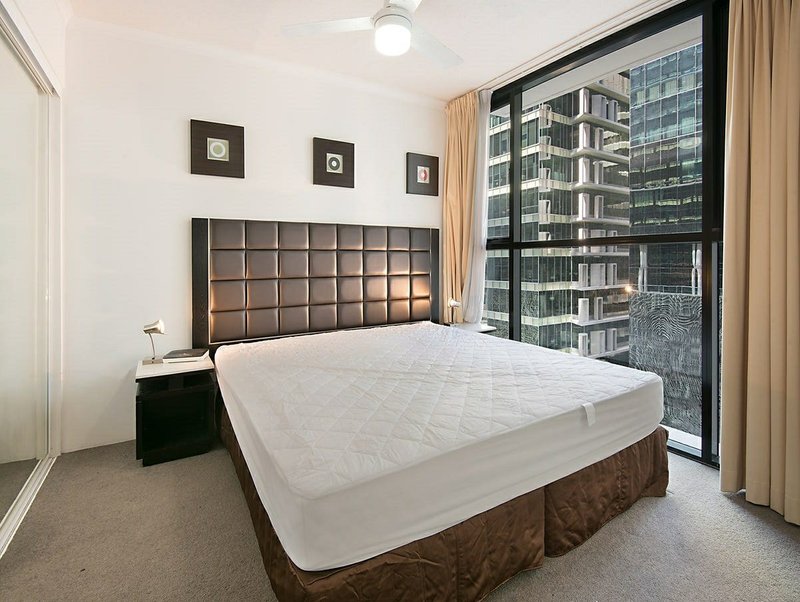 Photo - 1206/79 Albert Street, Brisbane City QLD 4000 - Image 6