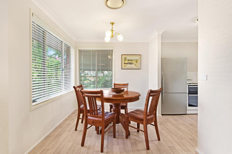 1/207 Albany Street, Point Frederick NSW 2250 Real Estate Industry
