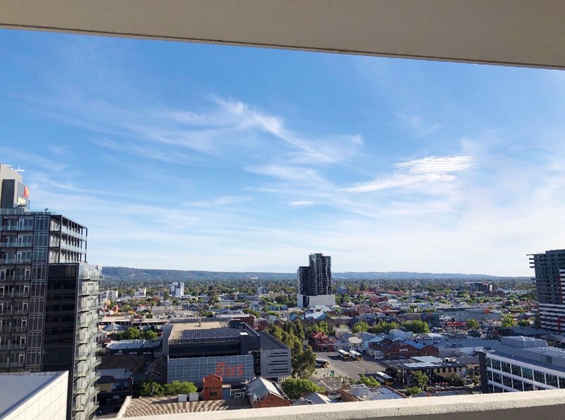 Photo - 1207/102 Waymouth Street, Adelaide SA 5000 - Image 6