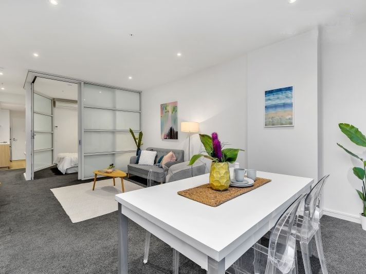 Photo - 1207/180 Morphett Street, Adelaide SA 5000 - Image 2