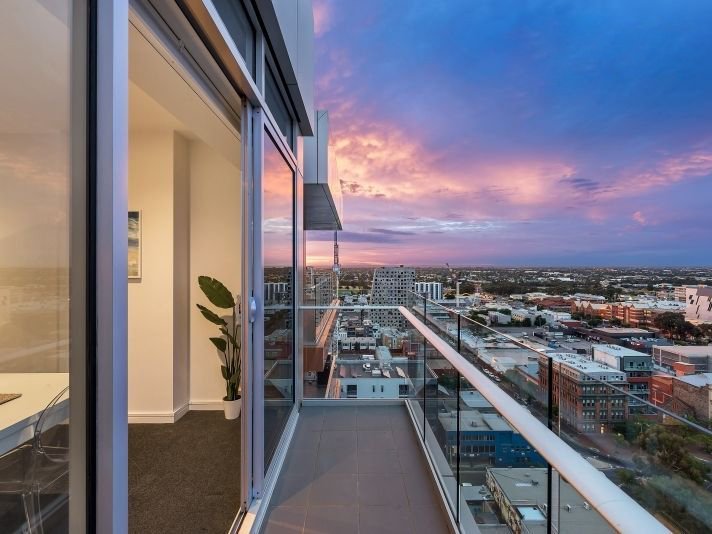 Photo - 1207/180 Morphett Street, Adelaide SA 5000 - Image 9