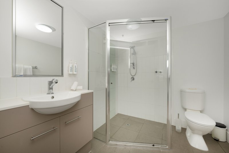 Photo - 1207/2 Dibbs Street, South Townsville QLD 4810 - Image 8
