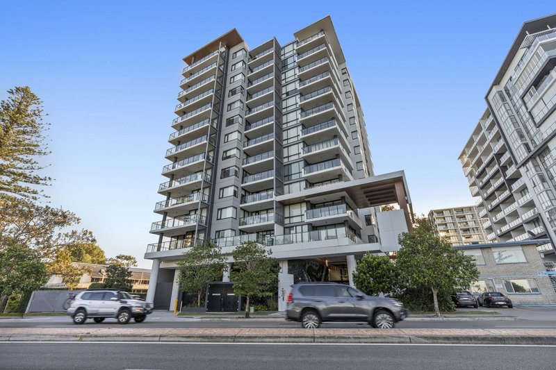 Photo - 1207/372 Marine Parade, Labrador QLD 4215 - Image 25