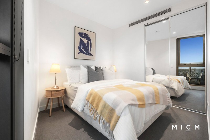 Photo - 1207E/42-48 Balston Street, Southbank VIC 3006 - Image 5