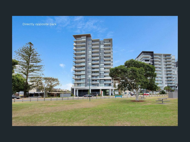 Photo - 1208/372 Marine Parade, Labrador QLD 4215 - Image 18