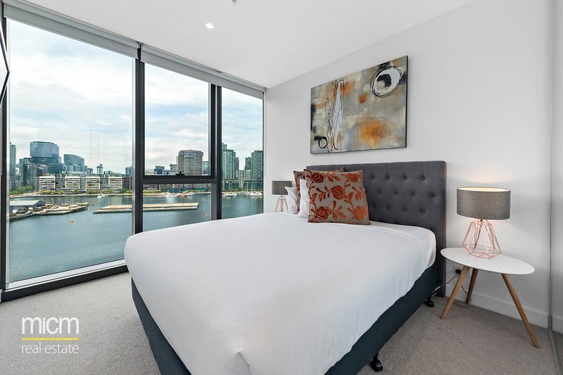 Photo - 1209/15 Doepel Way, Docklands VIC 3008 - Image 5