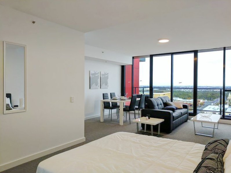 Photo - 1209/160 Grote Street, Adelaide SA 5000 - Image 2