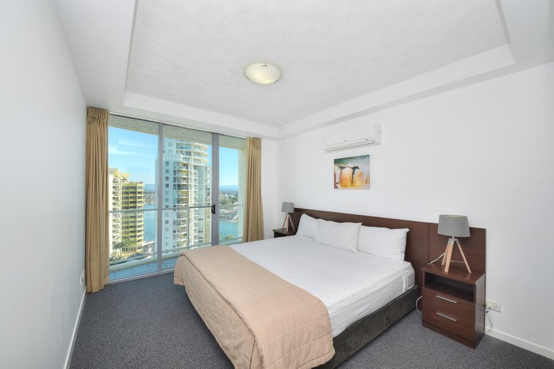 Photo - 1209/18 Fern Street, Surfers Paradise QLD 4217 - Image 9