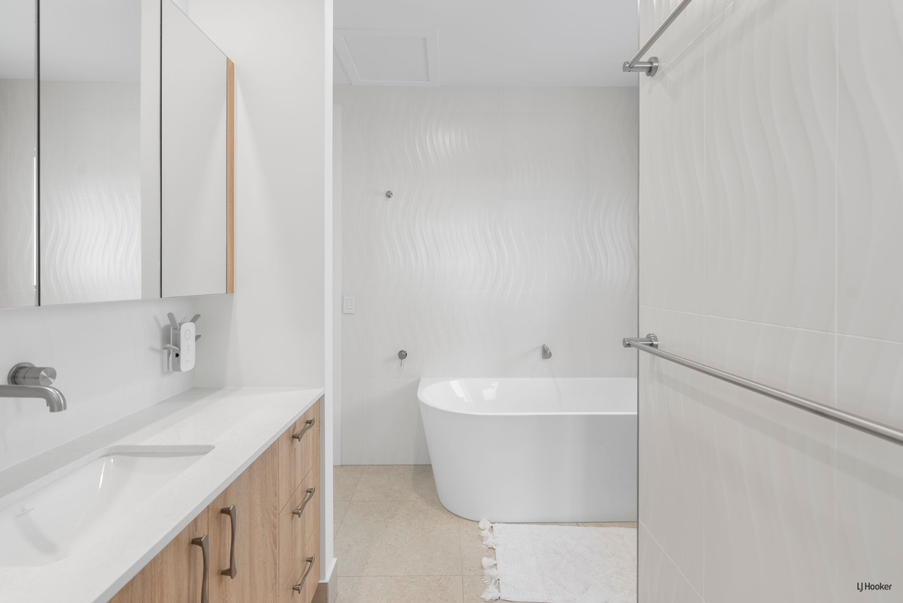 5-bedroom house at 120A Tahiti Avenue, Palm Beach, QLD 4221, , Queensland