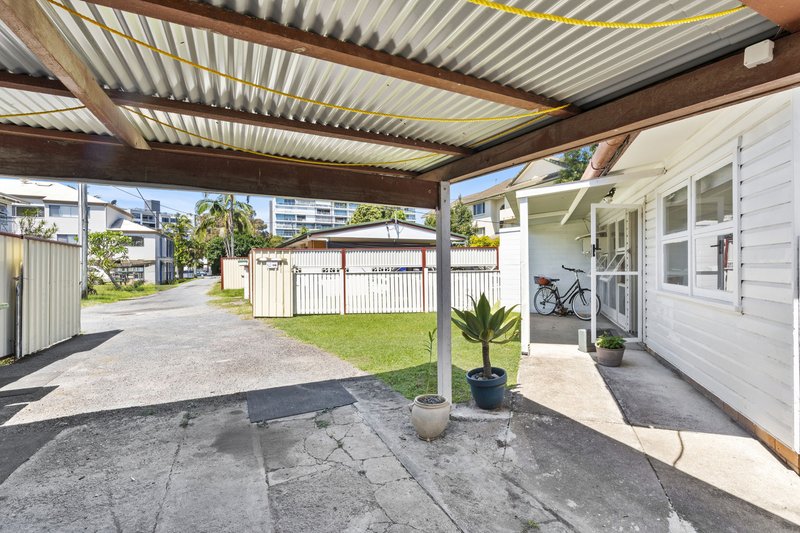 Photo - 1/20B Brighton Street, Biggera Waters QLD 4216 - Image 10