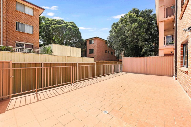 Photo - 1/21-27 Weigand Avenue, Bankstown NSW 2200 - Image 7