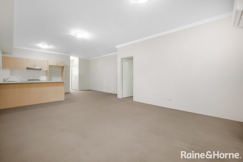 Photo - 12/1-3 Putland Street, St Marys NSW 2760 - Image 4