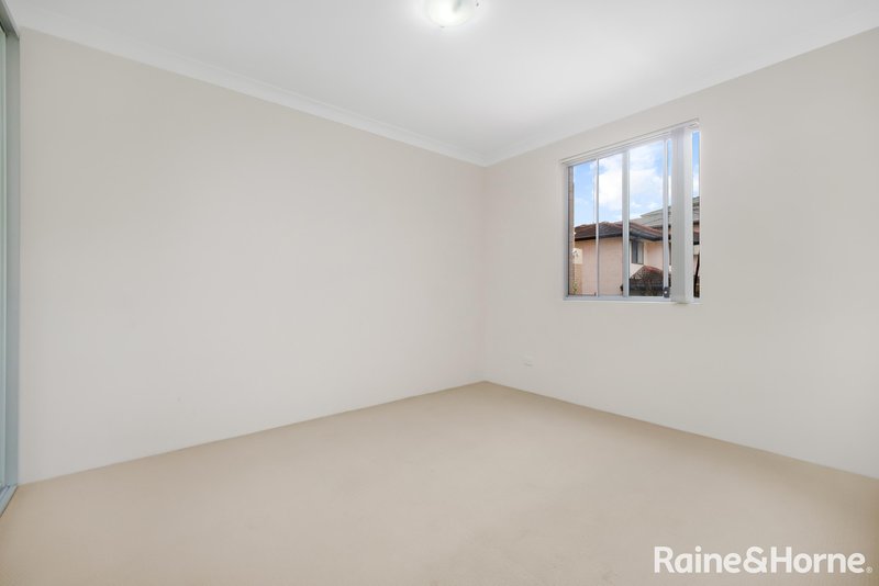 Photo - 12/1-3 Putland Street, St Marys NSW 2760 - Image 7