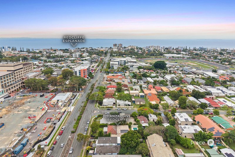 Photo - 121 Anzac Avenue, Redcliffe QLD 4020 - Image 25