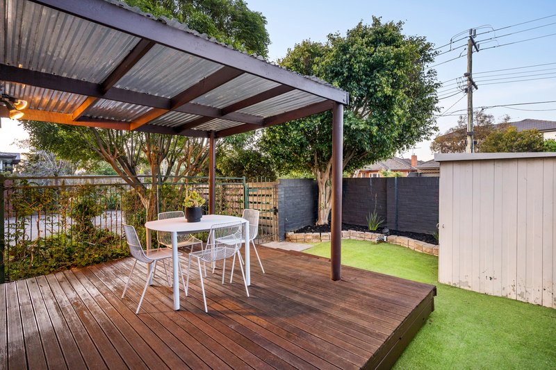 Photo - 1/21 Arndt Road, Pascoe Vale VIC 3044 - Image 9