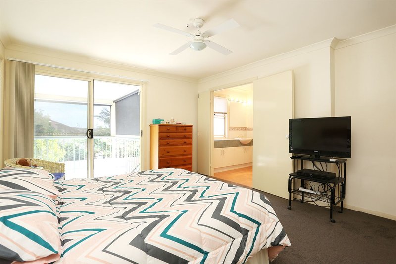 Photo - 121 Avon Avenue, Banksia Beach QLD 4507 - Image 10