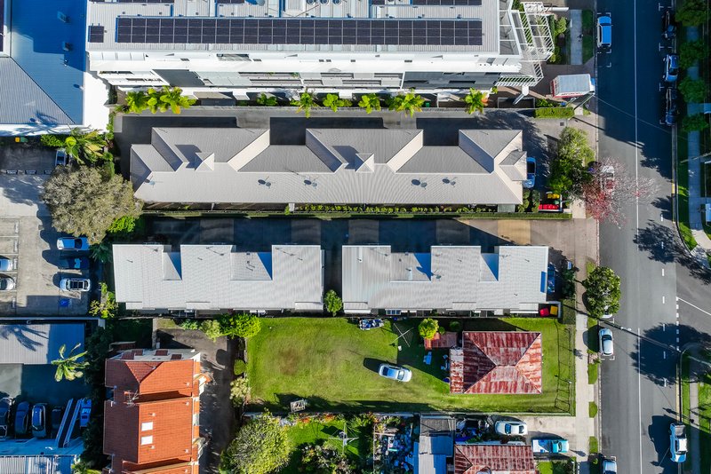 Photo - 1/21 Baden Powell Street, Maroochydore QLD 4558 - Image 13