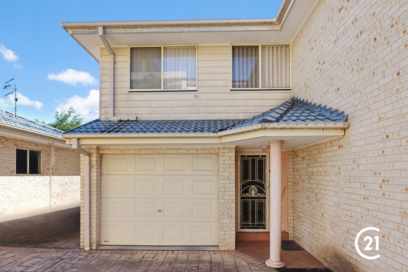 Photo - 1/21 Bay Road, The Entrance NSW 2261 - Image 1