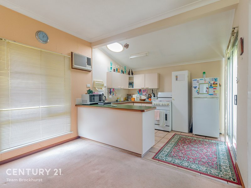 Photo - 121 Bickley Road, Beckenham WA 6107 - Image 4