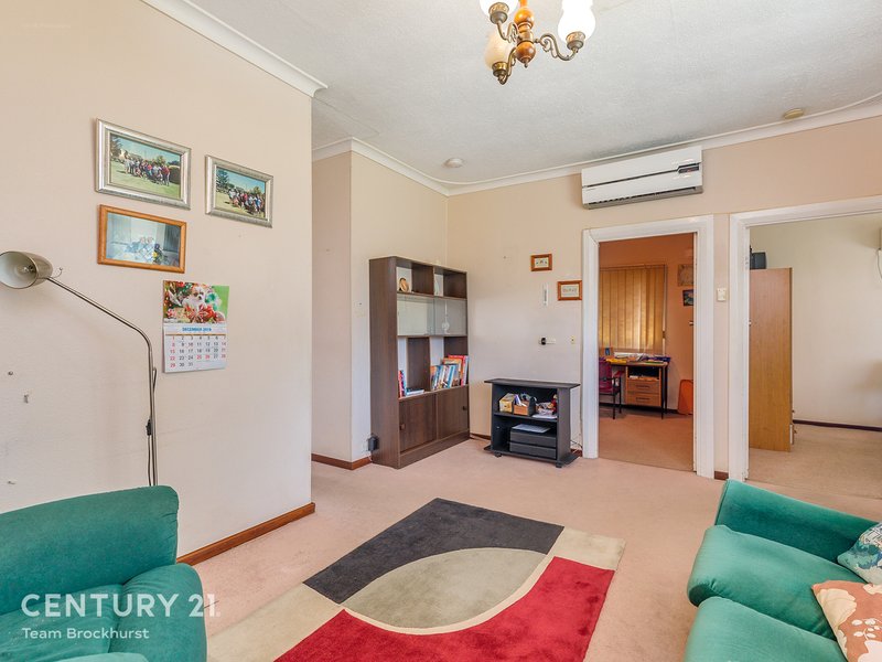 Photo - 121 Bickley Road, Beckenham WA 6107 - Image 6