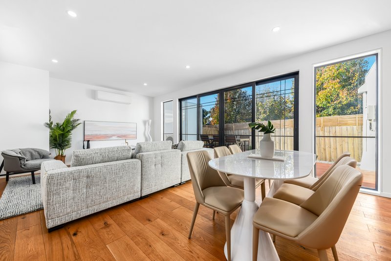 Photo - 1/21 Bondi Road, Bonbeach VIC 3196 - Image 4