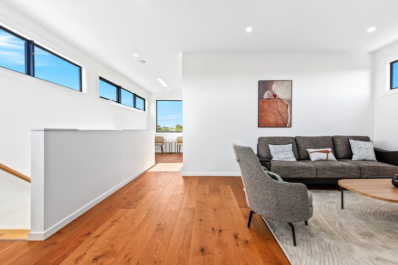 Photo - 1/21 Bondi Road, Bonbeach VIC 3196 - Image 5