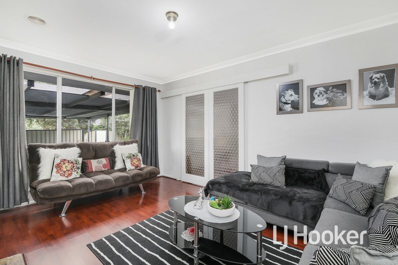 Photo - 1/21 Bride Avenue, Hampton Park VIC 3976 - Image 4