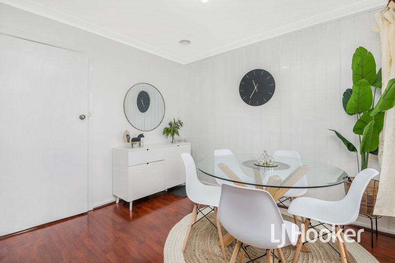 Photo - 1/21 Bride Avenue, Hampton Park VIC 3976 - Image 7