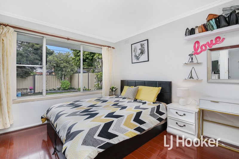 Photo - 1/21 Bride Avenue, Hampton Park VIC 3976 - Image 8