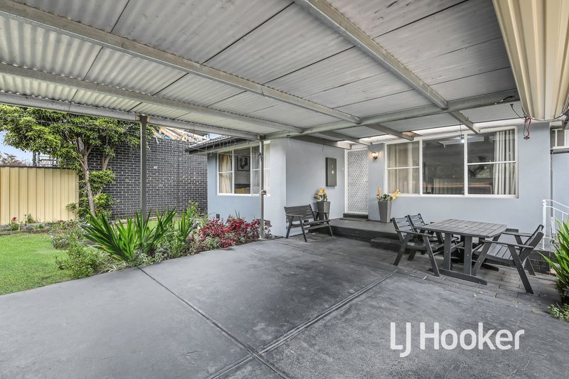 Photo - 1/21 Bride Avenue, Hampton Park VIC 3976 - Image 12