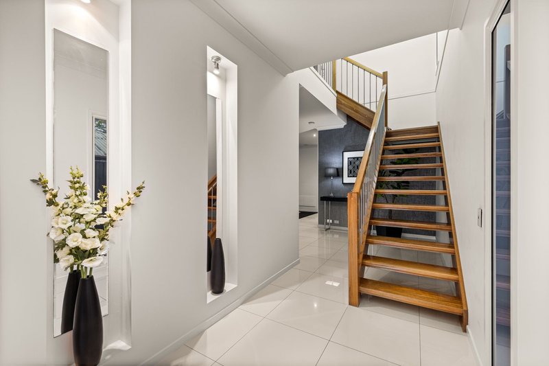 Photo - 121 Bulimba Street, Bulimba QLD 4171 - Image 13