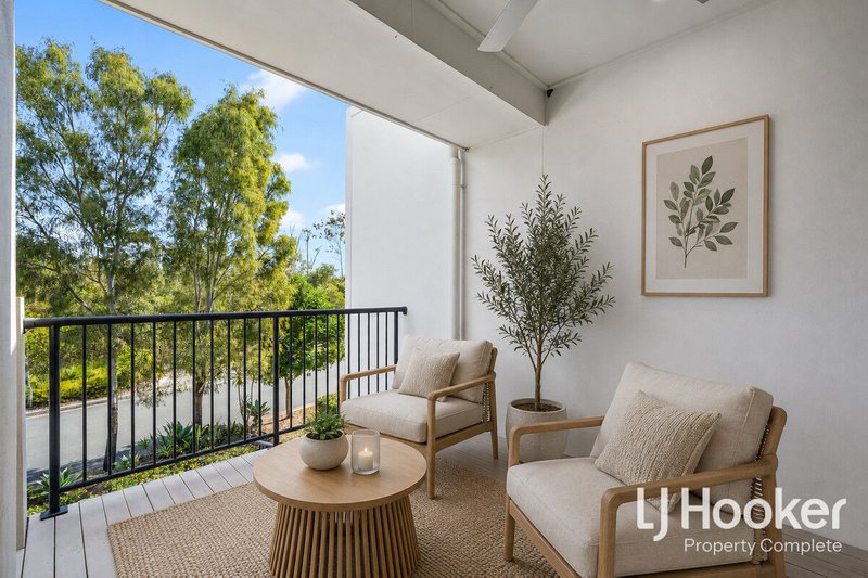 Photo - 121 Buxton Avenue, Yarrabilba QLD 4207 - Image 5