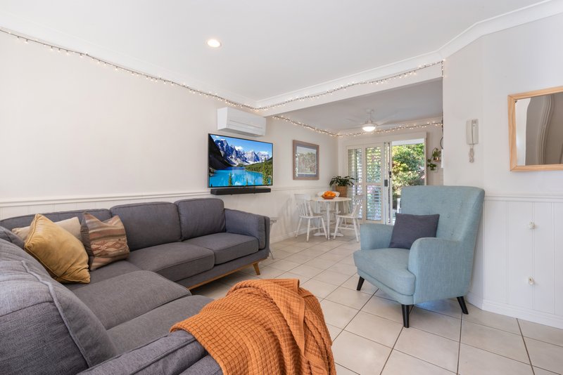 Photo - 1/21 Chessom Street, Mitchelton QLD 4053 - Image 4