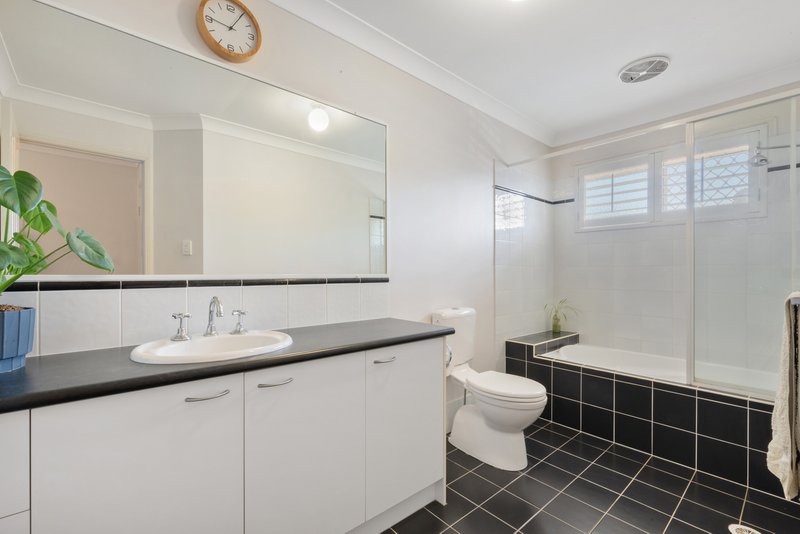 Photo - 1/21 Chessom Street, Mitchelton QLD 4053 - Image 11