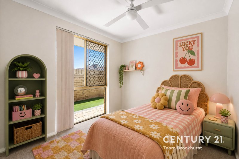 Photo - 12/1 Chesterton Drive, Thornlie WA 6108 - Image 8